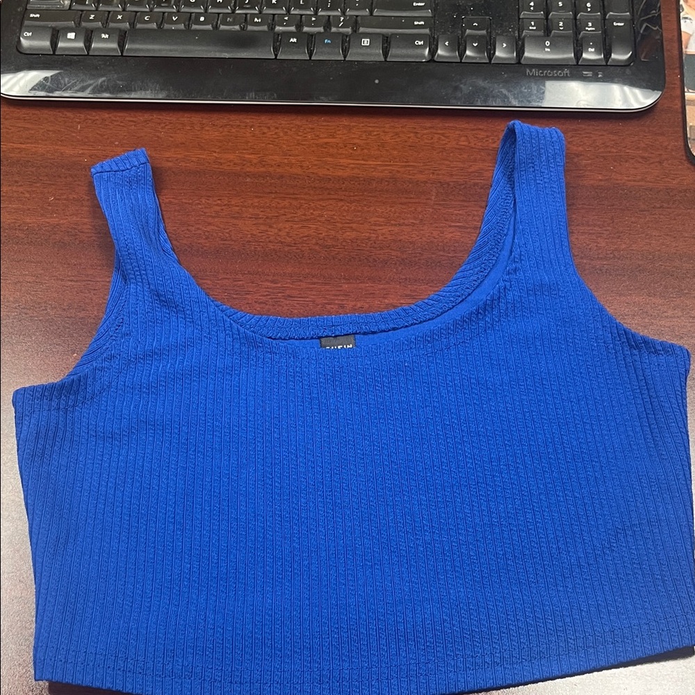 SHEIN Blue Ribbed Crop Tank Top